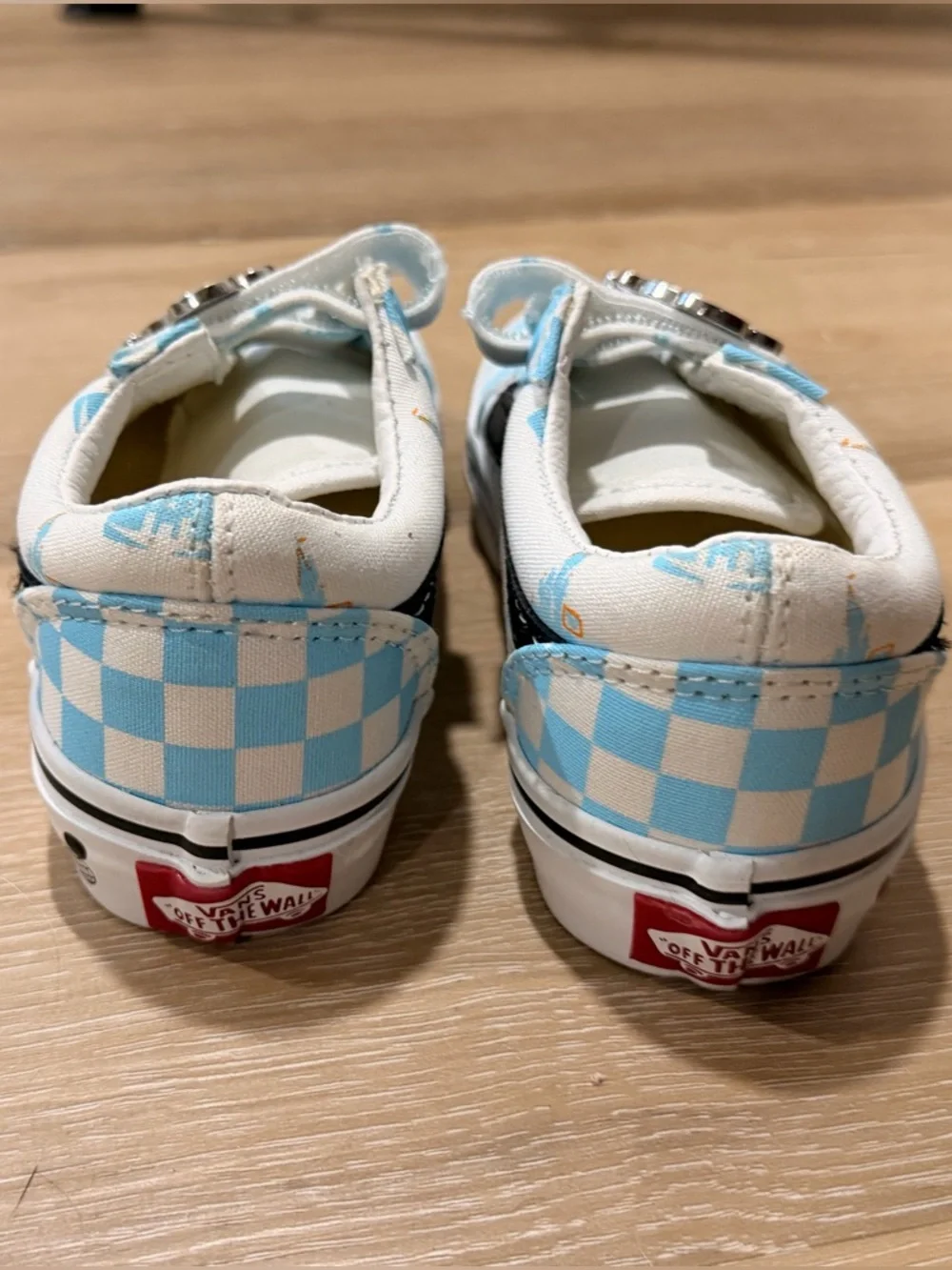 Vans Little Kids Checkerboard Disney Mickey Velcro Sneakers - size 11